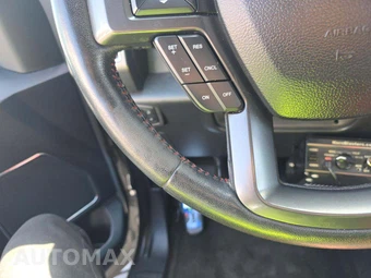 2017 Ford F-150 Lariat Crew Cab Short Bed - miniatura 19