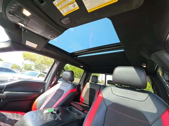 2017 Ford F-150 Lariat Crew Cab Short Bed - miniatura 8