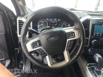 2017 Ford F-150 Lariat Crew Cab Short Bed - miniatura 10