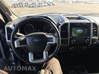 2017 Ford F-150 Lariat Crew Cab Short Bed - miniatura 11