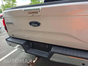 2017 Ford F-150 Lariat Crew Cab Short Bed - miniatura 25