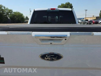 2017 Ford F-150 Lariat Crew Cab Short Bed - miniatura 24