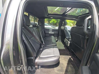 2017 Ford F-150 Lariat Crew Cab Short Bed - miniatura 16