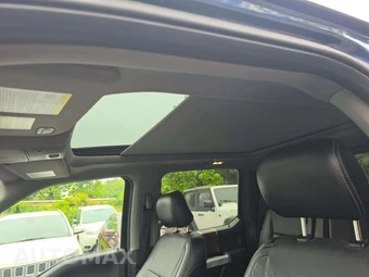 2017 Ford F-150 Lariat Crew Cab Short Bed - miniatura 11