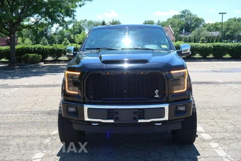 2017 Ford F-150 Platinum Crew Cab Short Bed - miniatura 2