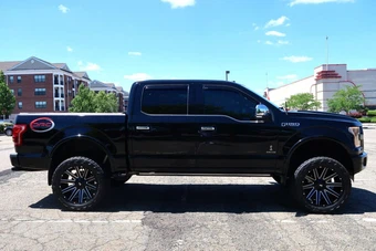 2017 Ford F-150 Platinum Crew Cab Short Bed - miniatura 8