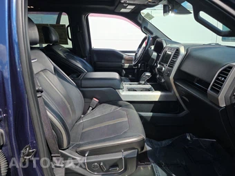 2017 Ford F-150 Platinum Crew Cab Short Bed - miniatura 8