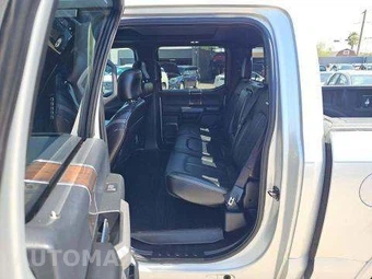2017 Ford F-150 Platinum Crew Cab Short Bed - miniatura 14
