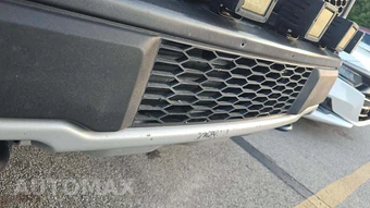 2017 Ford F-150 Raptor Crew Cab Short Bed - miniatura 22