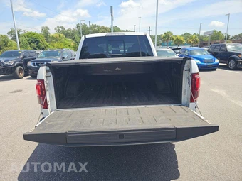 2017 Ford F-150 Raptor Crew Cab Short Bed - miniatura 14