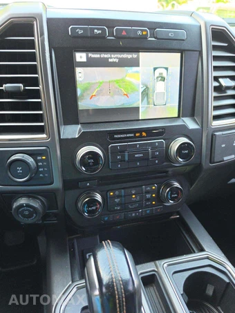 2017 Ford F-150 Raptor Crew Cab Short Bed - miniatura 10
