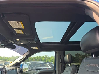 2017 Ford F-150 Raptor Crew Cab Short Bed - miniatura 19