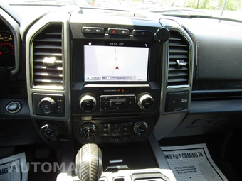 2017 Ford F-150 Raptor Crew Cab Short Bed - miniatura 24