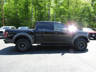 2017 Ford F-150 Raptor Crew Cab Short Bed - miniatura 4