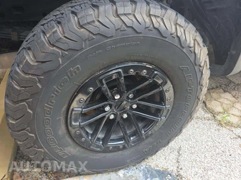 2017 Ford F-150 Raptor Crew Cab Short Bed - miniatura 24