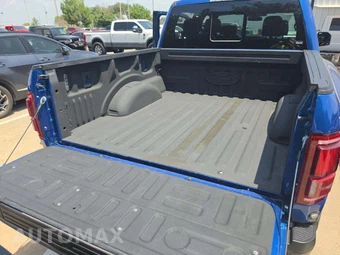 2017 Ford F-150 Raptor Crew Cab Short Bed - miniatura 14