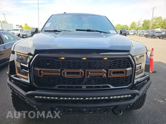 2017 Ford F-150 Raptor Crew Cab Short Bed - miniatura 2