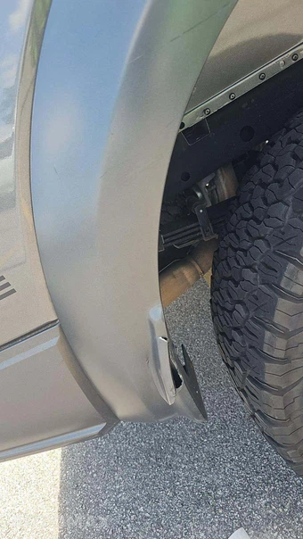 2017 Ford F-150 Raptor Crew Cab Short Bed - miniatura 23