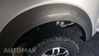 2017 Ford F-150 Raptor Crew Cab Short Bed - miniatura 25