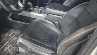 2017 Ford F-150 Raptor Crew Cab Short Bed - miniatura 34