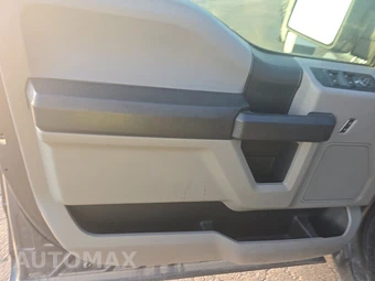2017 Ford F-150 XL Crew Cab Medium Bed - miniatura 9