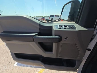 2017 Ford F-150 XL Crew Cab Short Bed - miniatura 9