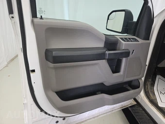 2017 Ford F-150 XL Crew Cab Short Bed - miniatura 9