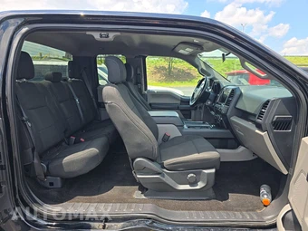 2017 Ford F-150 XL Extended Cab Medium Bed w/Rear Doors – miniatura 8