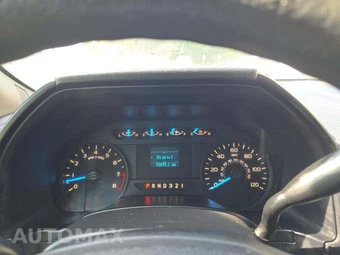 2017 Ford F-150 XL Regular Cab Medium Bed - miniatura 9