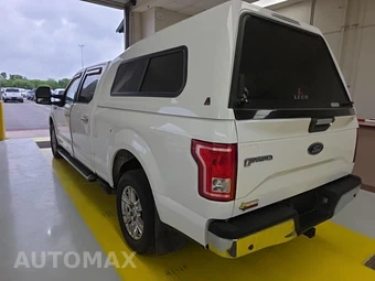 2017 Ford F-150 XLT Crew Cab Medium Bed - miniatura 6