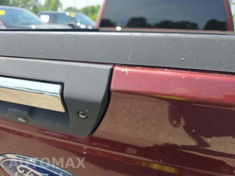 2017 Ford F-150 XLT Crew Cab Medium Bed - miniatura 25