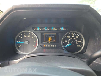 2017 Ford F-150 XLT Crew Cab Medium Bed - miniatura 9