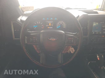 2017 Ford F-150 XLT Crew Cab Medium Bed – miniatura 10