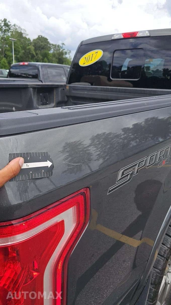 2017 Ford F-150 XLT Crew Cab Medium Bed - miniatura 20