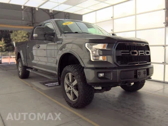 2017 Ford F-150 XLT Crew Cab Medium Bed - miniatura 3
