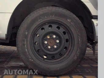2017 Ford F-150 XLT Crew Cab Medium Bed – miniatura 10