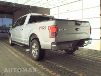 2017 Ford F-150 XLT Crew Cab Medium Bed – miniatura 8