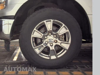 2017 Ford F-150 XLT Crew Cab Medium Bed – miniatura 9