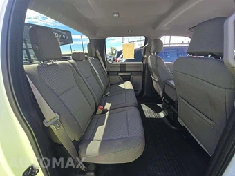 2017 Ford F-150 XLT Crew Cab Medium Bed - miniatura 16