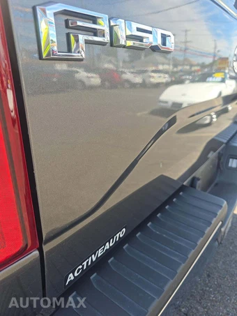 2017 Ford F-150 XLT Crew Cab Medium Bed - miniatura 26