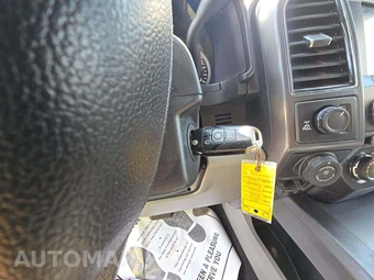 2017 Ford F-150 XLT Crew Cab Medium Bed - miniatura 8
