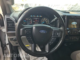 2017 Ford F-150 XLT Crew Cab Medium Bed - miniatura 10