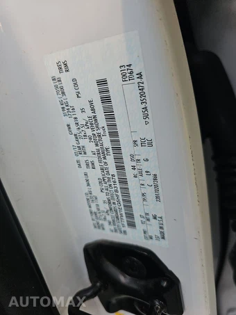 2017 Ford F-150 XLT Crew Cab Medium Bed - miniatura 14