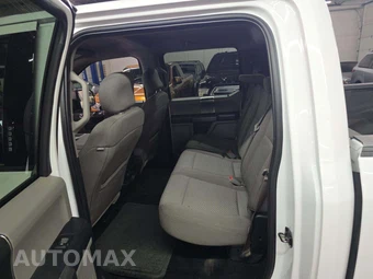 2017 Ford F-150 XLT Crew Cab Medium Bed – miniatura 13