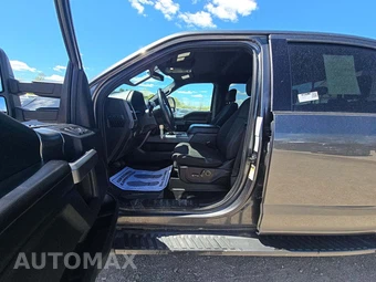 2017 Ford F-150 XLT Crew Cab Medium Bed – miniatura 3