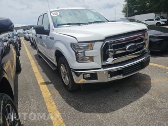 2017 Ford F-150 XLT Crew Cab Short Bed - miniatura 3