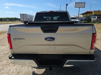 2017 Ford F-150 XLT Crew Cab Short Bed - miniatura 5