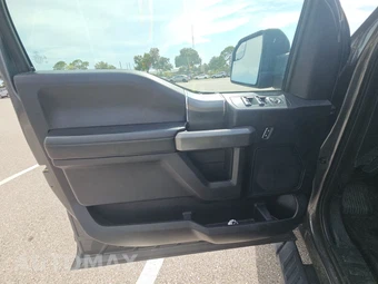 2017 Ford F-150 XLT Crew Cab Short Bed – miniatura 9