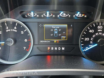 2017 Ford F-150 XLT Crew Cab Short Bed - miniatura 9
