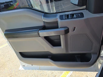2017 Ford F-150 XLT Crew Cab Short Bed - miniatura 9